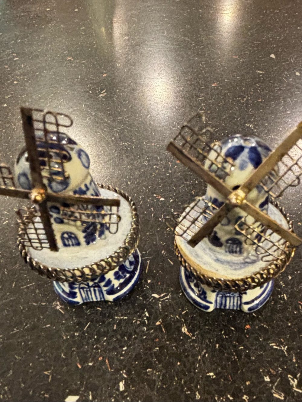 made in Holland- Delfts Salt/ Pepper Shakers Antiq Blue-Wh Ceramic Windmill set